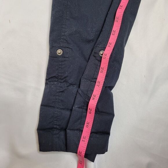 CHICO'S black roll tab convertible lightweight pants with elastic panel 2.5/L - Picture 11 of 13